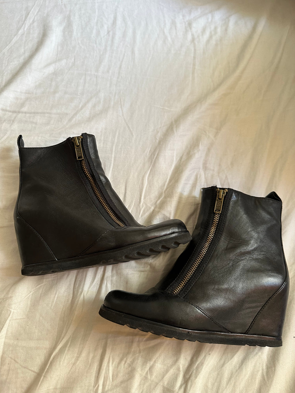 Marc Jacobs Indie Sleeze Wedged Boots