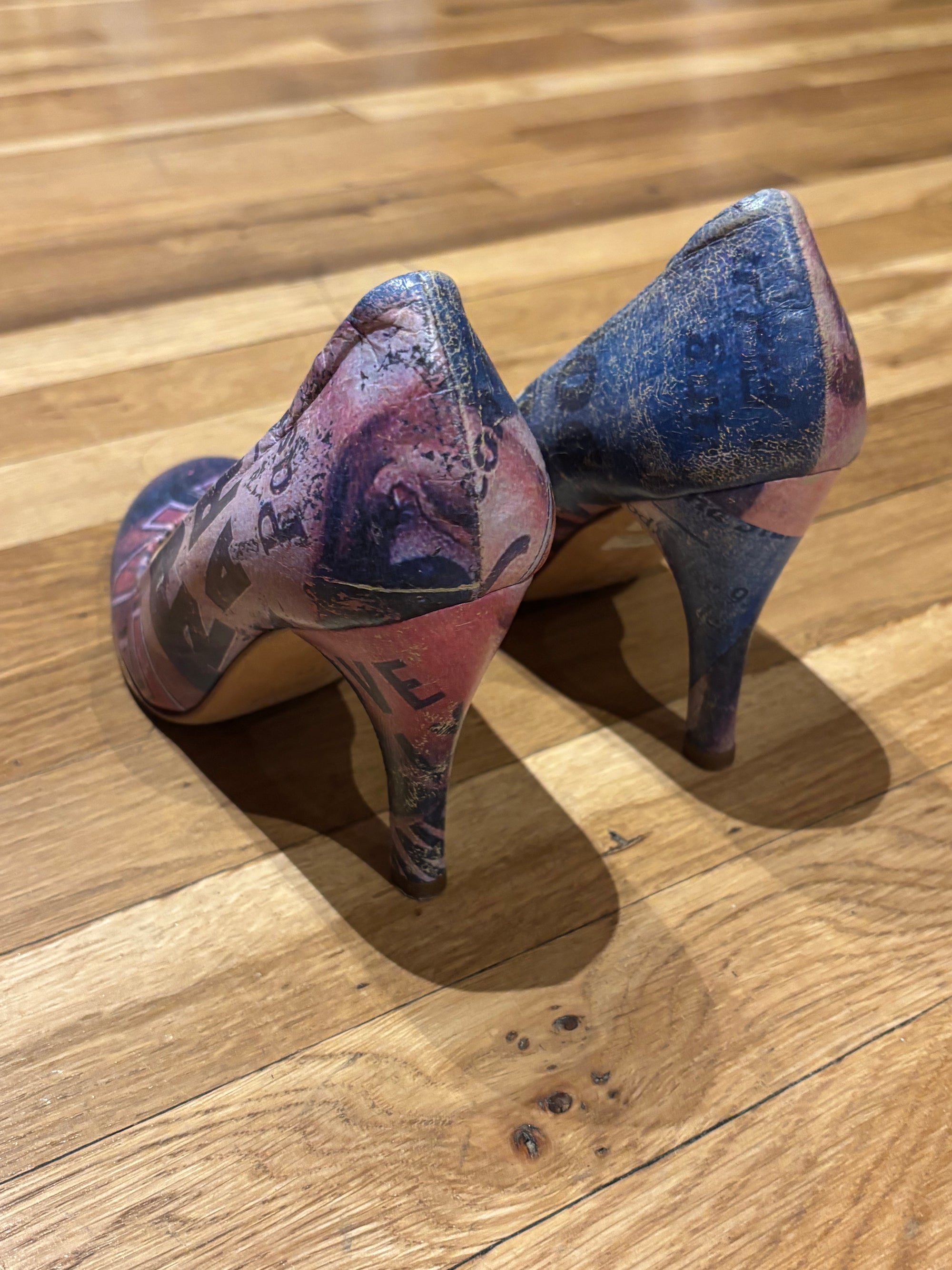 Galliano Pumps. Size 36