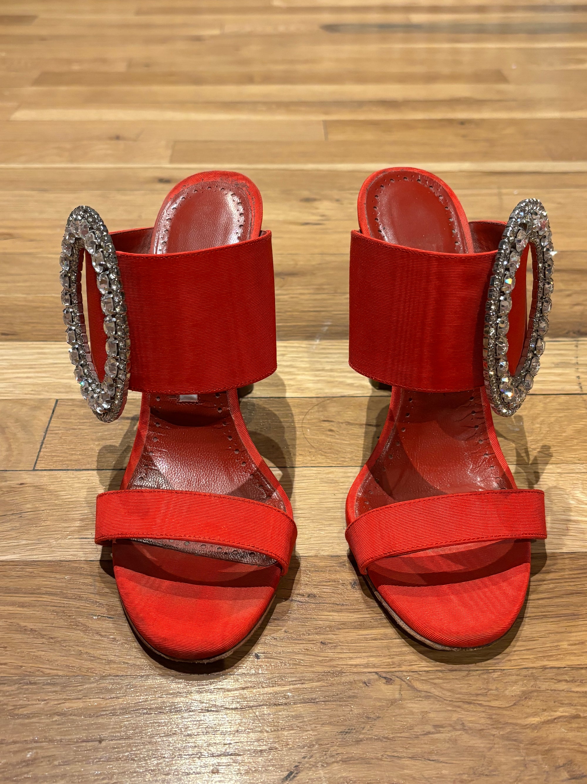 Manolo Blahnik heels size 38