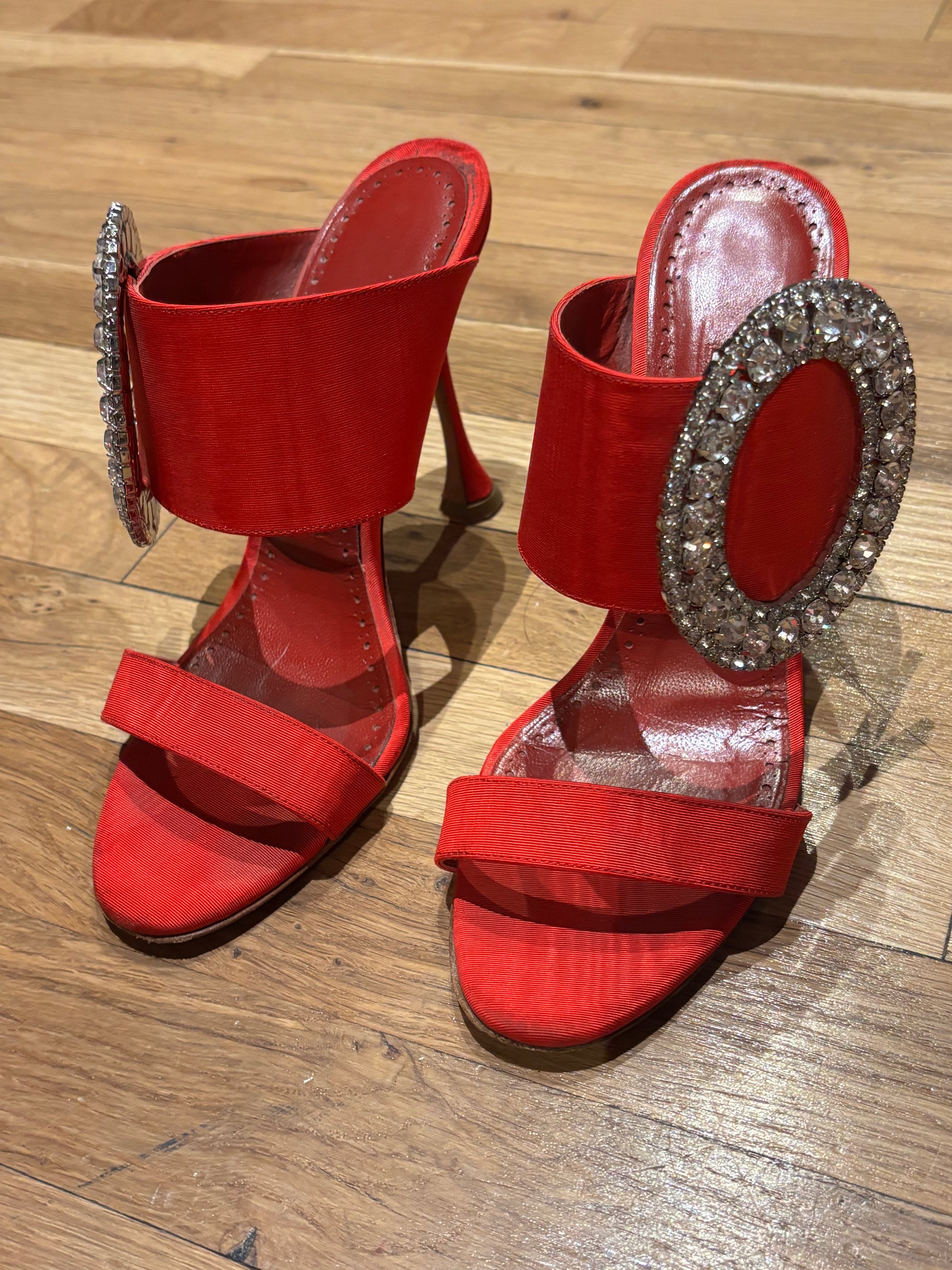 Manolo Blahnik heels size 38