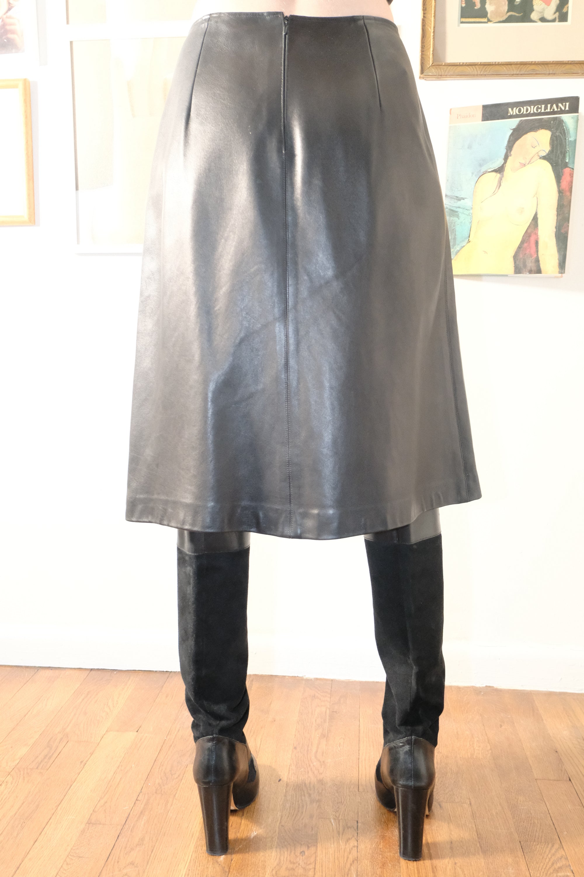 Oscar De La Renta Leather Skirt