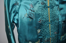 Load image into Gallery viewer, Vintage Silk jacket
