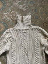 Load image into Gallery viewer, Vintage Cable Knit Gap sweater
