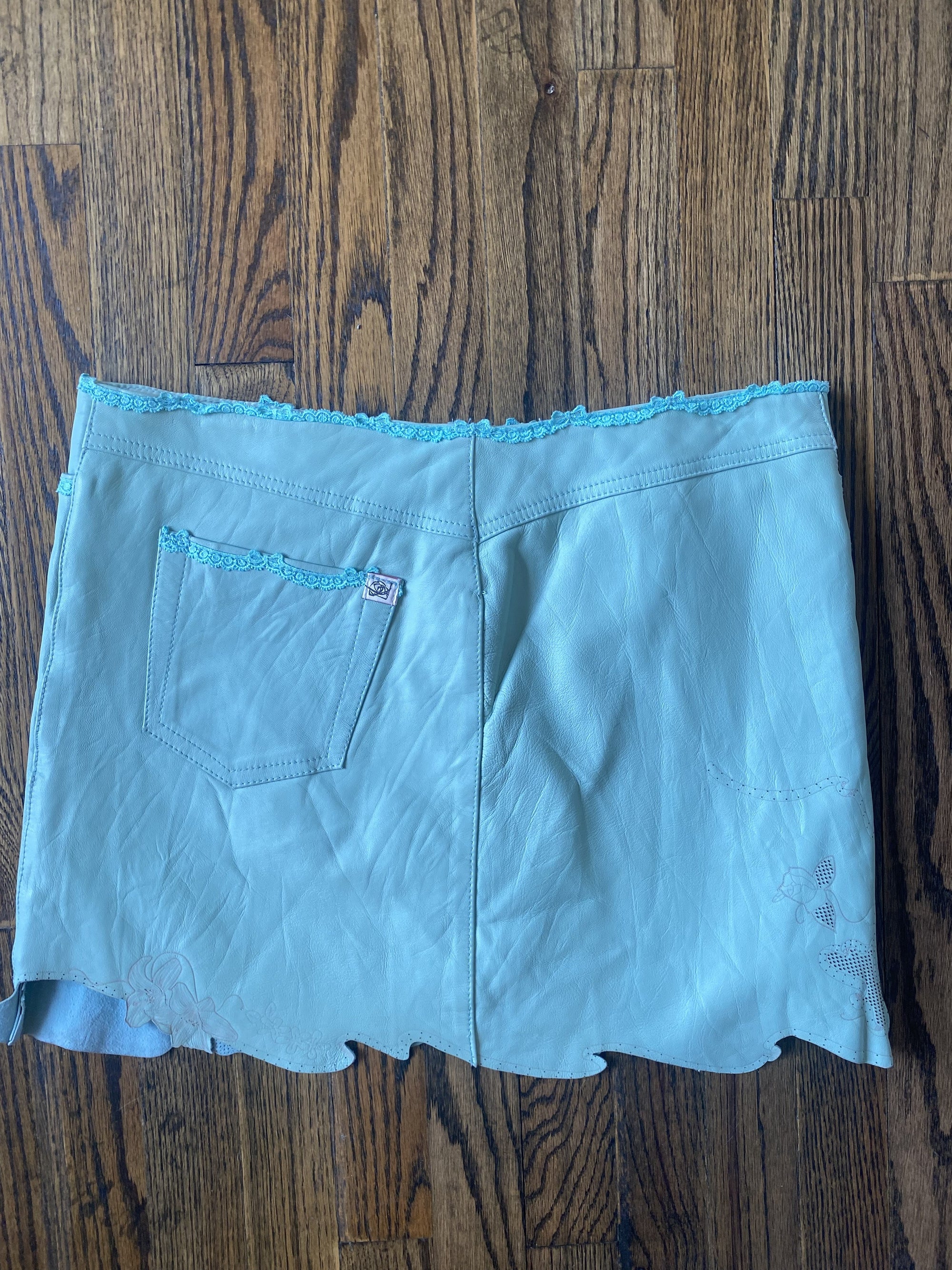 Amuleti Leather mini skirt